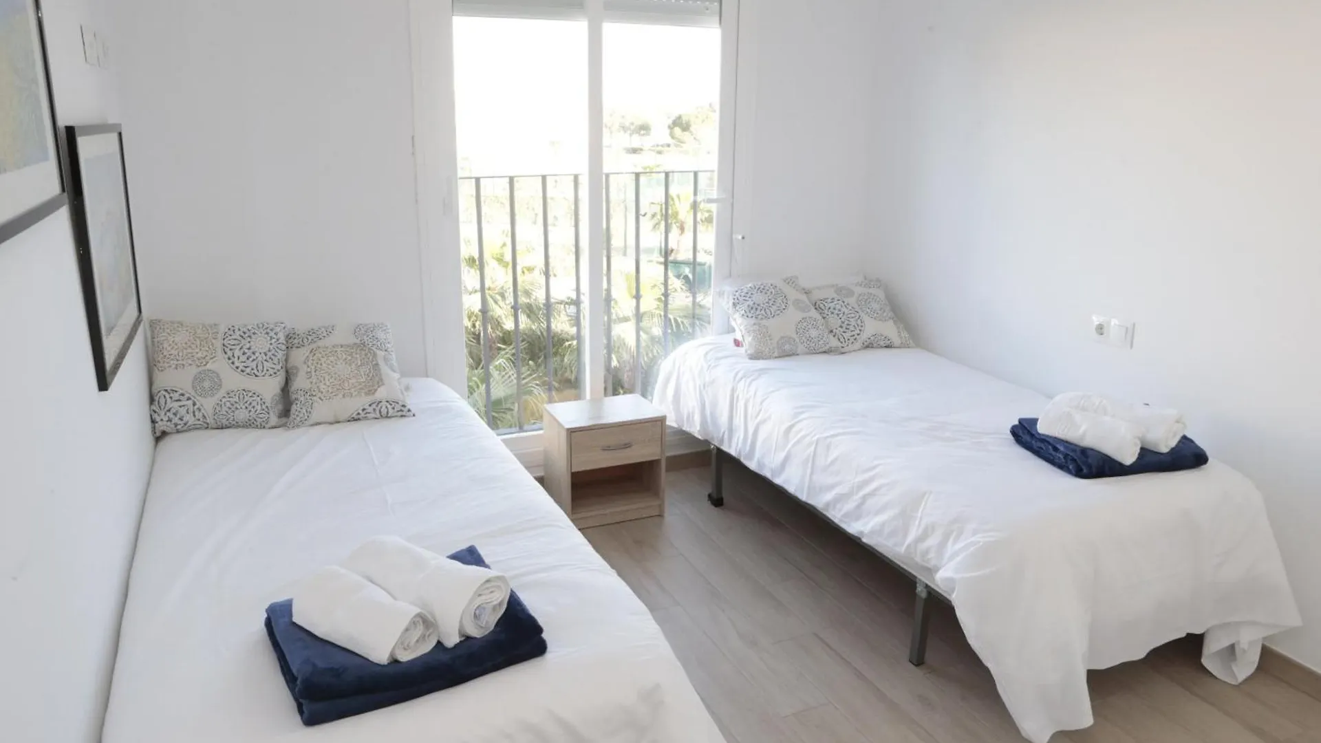 Apartment Lightbooking Lake Gardens Chipiona